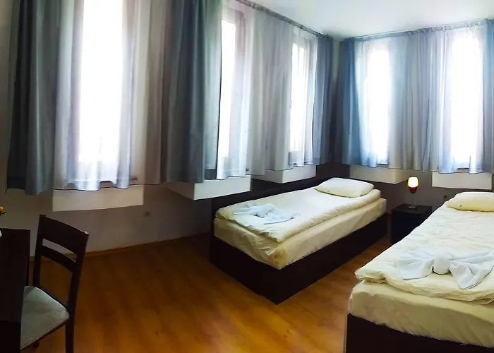 Ruby Tower Szálloda